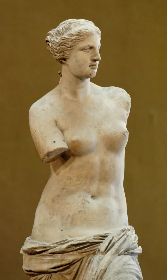 Venus de Milo — Louvre Museum